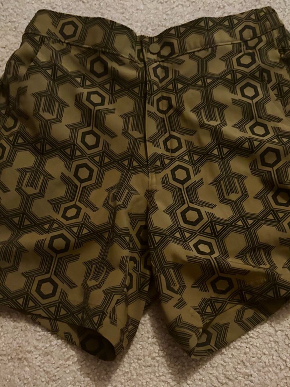 Men's Olive Geometric Athletic Shorts